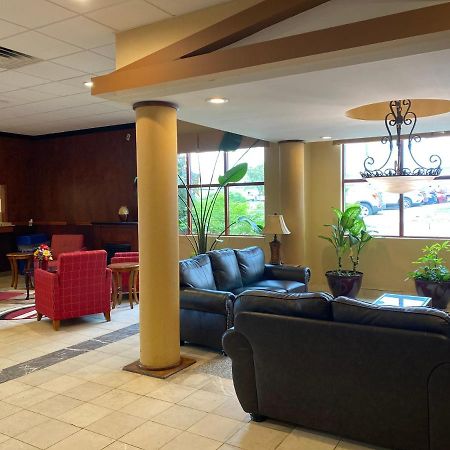 Quality Inn Airport Cheektowaga Dış mekan fotoğraf
