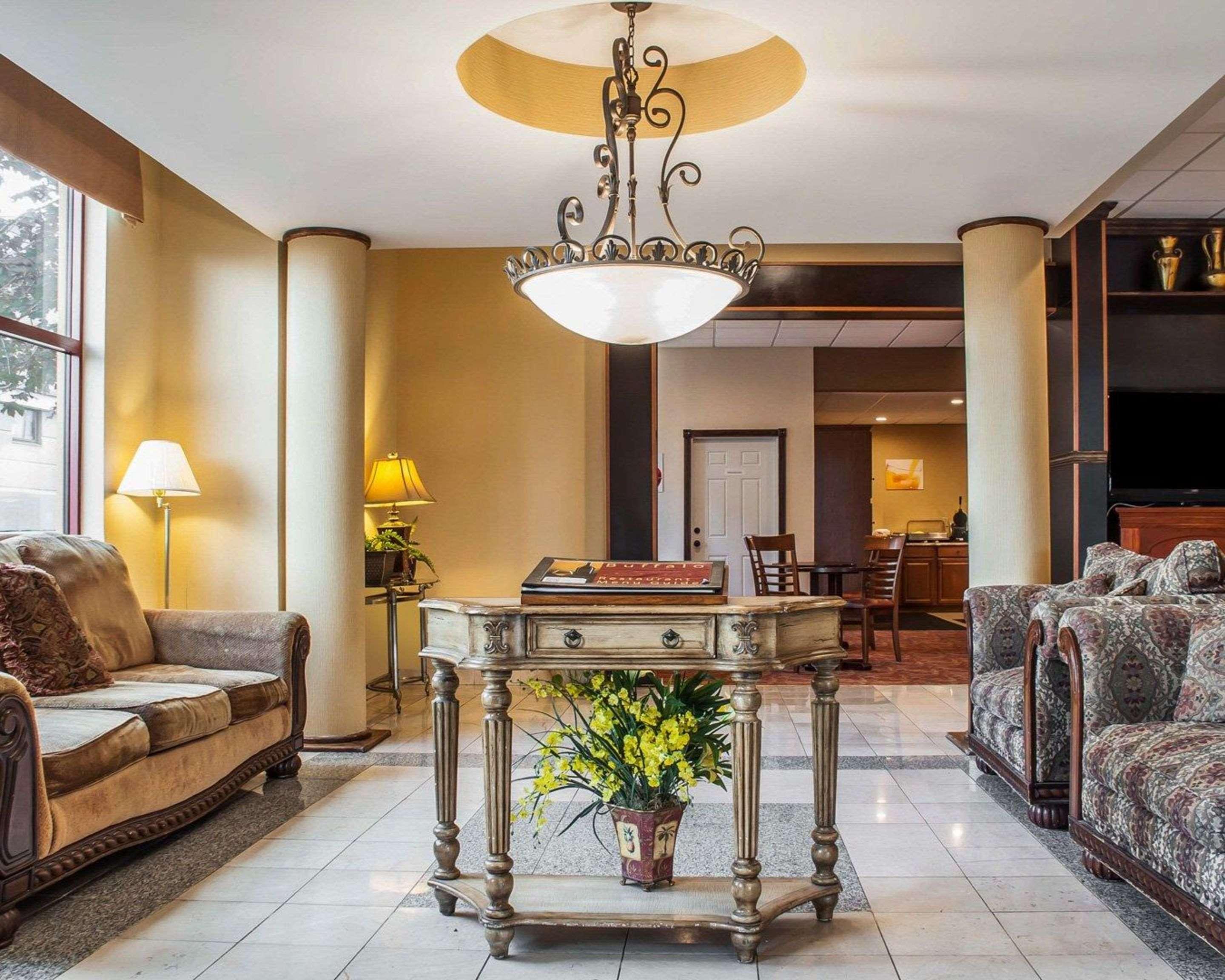 Quality Inn Airport Cheektowaga Dış mekan fotoğraf