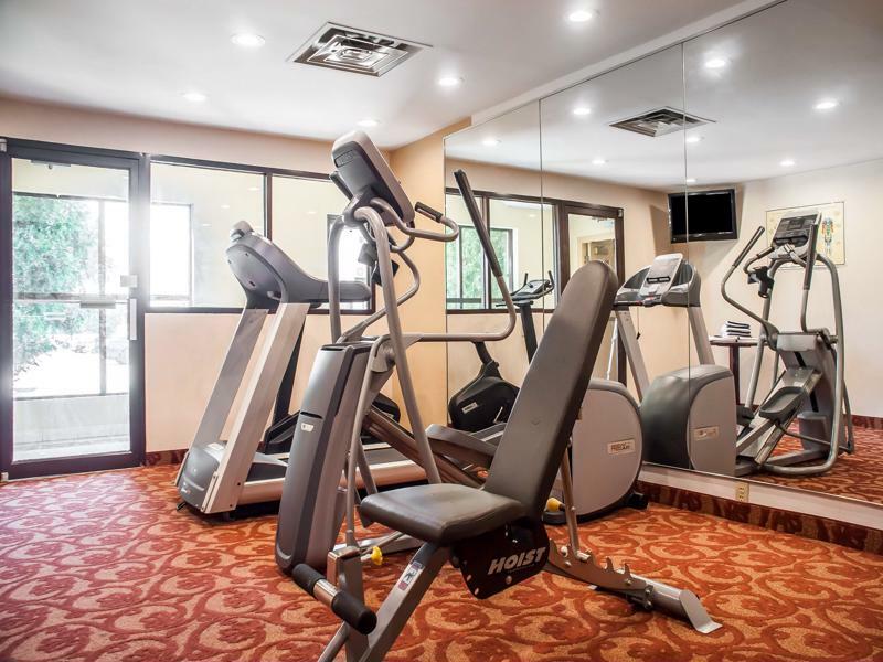 Quality Inn Airport Cheektowaga Dış mekan fotoğraf